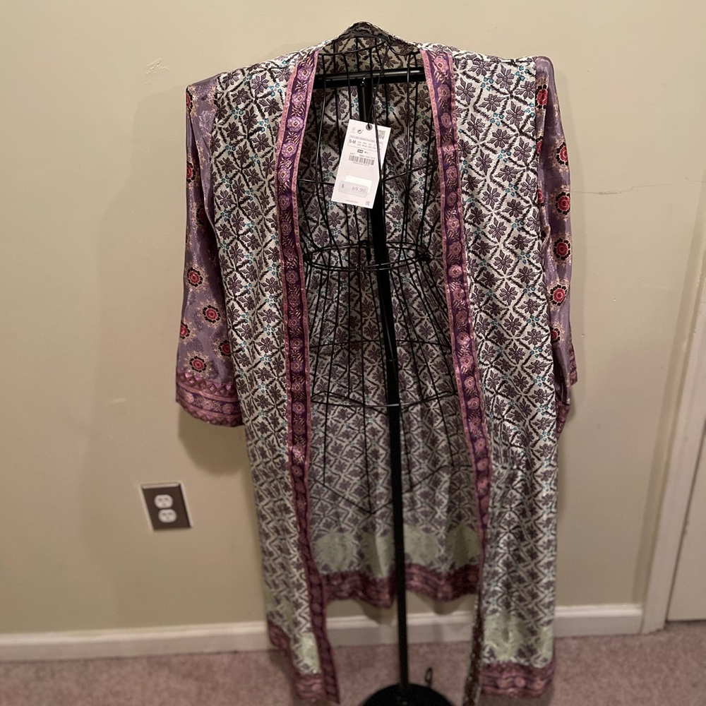 Printed kimono